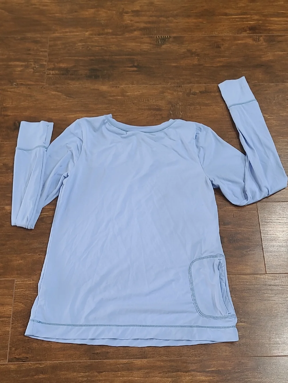 Lilly Pulitzer Light Blue Crewneck Long Sleeve Top Spf 50+ Size M - Picture 5 of 7